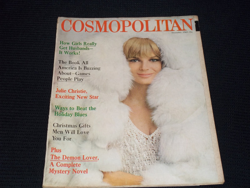 1965 DECEMBER COSMOPOLITAN MAGAZINE - ANNE DE ZAGHEB FRONT COVER - E 15133