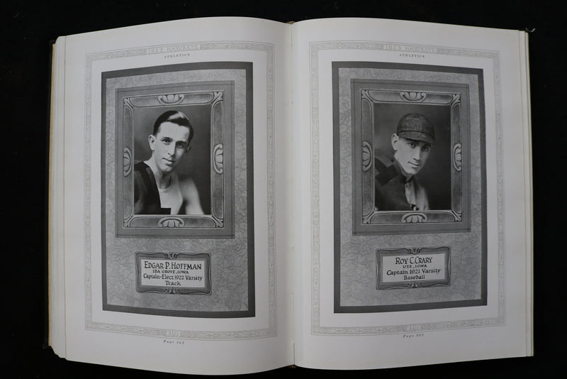 1923 THE HAWKEYE UNIVERSITY OF IOWA YEARBOOK - IOWA CITY, IOWA - YB 3538