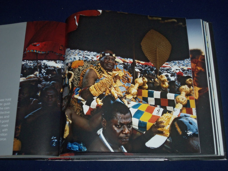 2003 THROUGH THE LENS NATIONAL GEOGRAPHIC GREATEST PHOTOGRAPHS BOOK - KD 1494