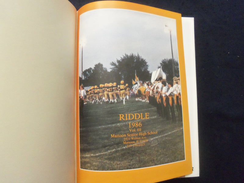 1986 RIDDLE MATTHOON HIGH SCHOOL YEARBOOK - MATTOON, IL - YB 3310