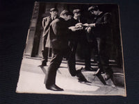 1964 BEST OF THE BEATLES MAGAZINE - THE BEATLES FRONT COVER - E 16088