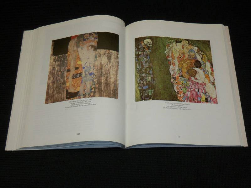 1998 GUSTAV KLIMT 1862-1918 WORLD IN FEMALE FORM SOFTCOVER BOOK - R 711W