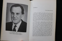 1977 FOCUS ON STARS HARDCOVER BOOK BY H MESSEL & S BUTLER - CARL SAGAN - KD 9756
