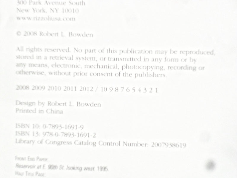 2012 MANHATTAN IN DETAIL-INTIMATE PORTRAIT IN WATERCOLOR HARDCOVER BOOK- KD 8694