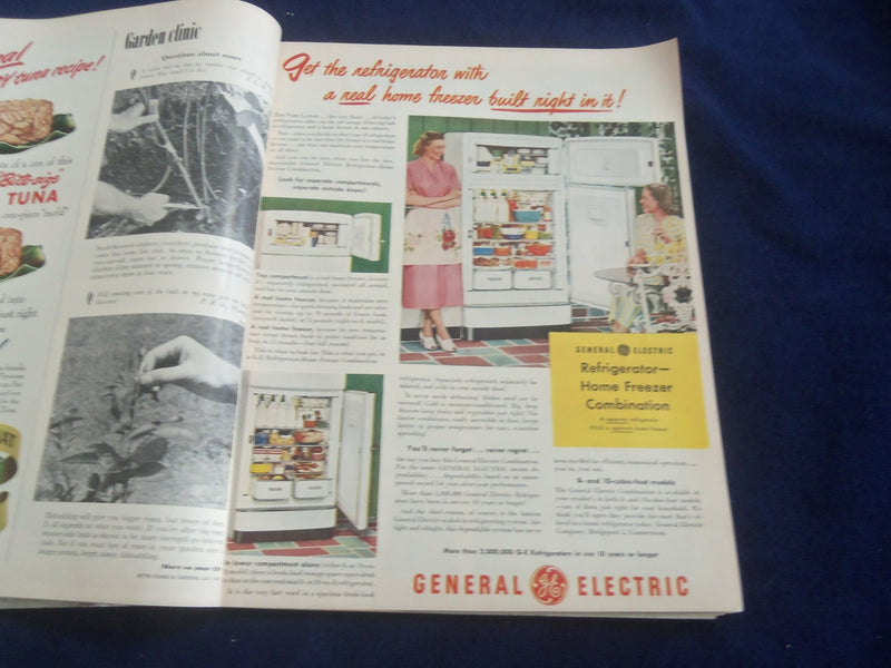 1949 JULY BETTER HOMES AND GARDENS MAGAZINE - NICE COVER, PHOTOS & ADS- ST 4628J