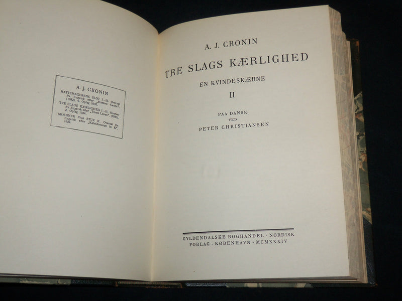 1934 TRE SLAGS KAERLIGHED EN KVINDESKAEBNE BOOK BY A. J. CRONIN - KD 7140