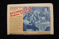 1944 MAY 7 CHICAGO SUNDAY TRIBUNE MAGAZINE - DELINQUENCY AT HOME COVER - E 25527