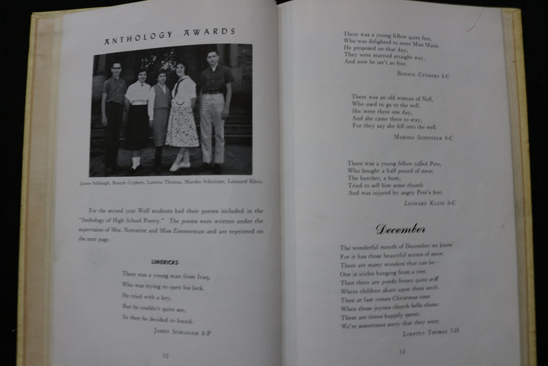 1959 WOLF JUNIOR HIGH SCHOOL YEARBOOK - EASTON, PENNSYLVANIA - YB 3495