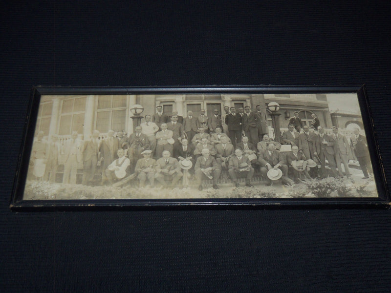 1927 GOLF GROUP FRAMED PHOTO - 18 1/2x8 - #219