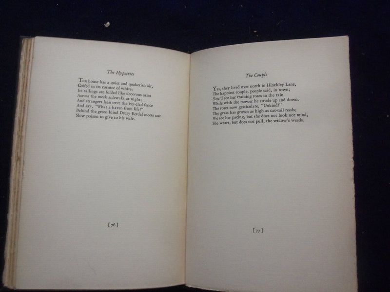 1929 HOVERING SHADOW HARDCOVER BOOK BY ELIZABETH HOLLISTER FROST - KD 8408