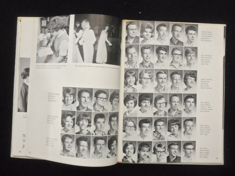 1966 TOMAHAWK NEOGA HIGH SCHOOL YEARBOOK - NEOGA, ILLINOIS - YB 3337