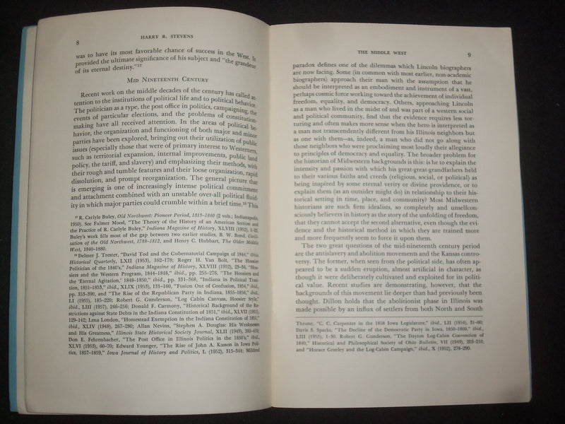 1958 THE MIDDLE WEST SOFTCOVER BOOK BY HARRY R. STEVENS - J 9865