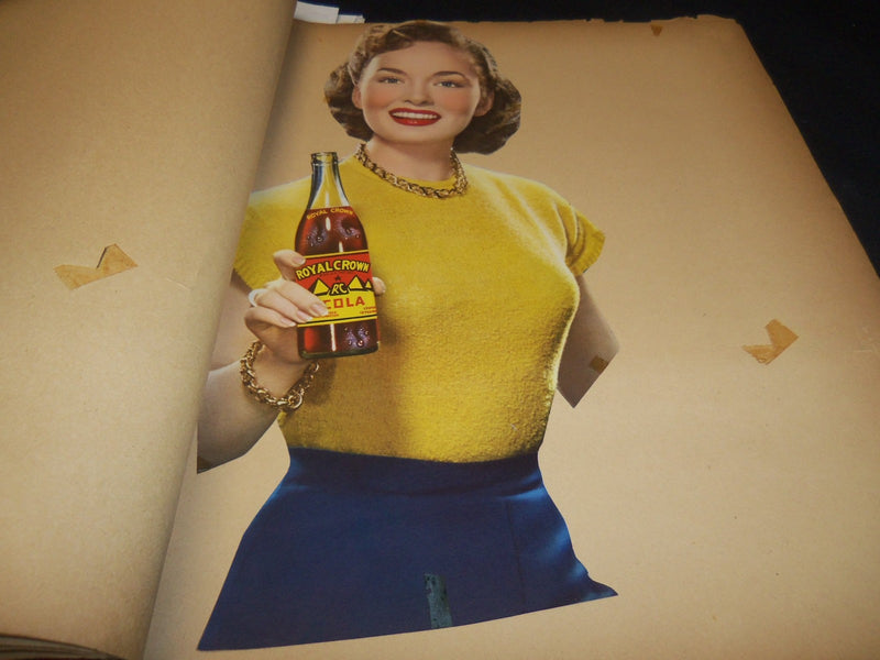 HOLLYWOOD MOVIE STARS SCRAPBOOK - AUTRY - ROGERS - 40A