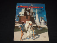 1970'S JOHN F. KENNEDY SPACE CENTER SOUVENIR BOOK - NICE PHOTOS - J 7883