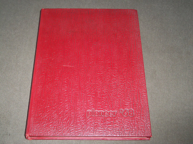 1968 PIONEER PATERSON STATE COLLEGE YEARBOOK - WAYNE NEW JERSEY - YB 1382