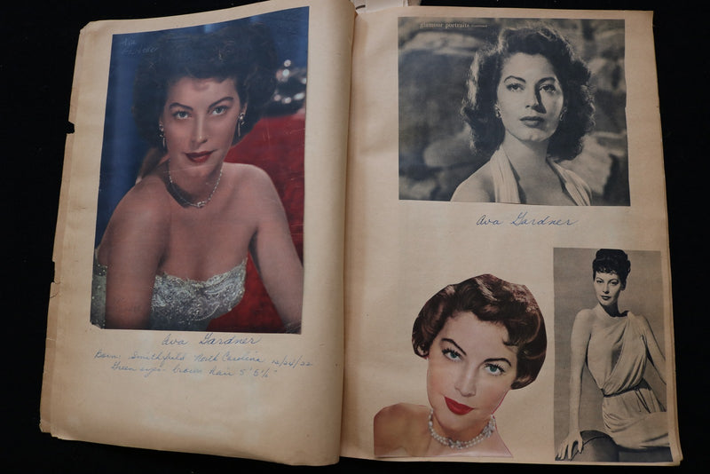 HOLLYWOOD ACTRESSES SCRAPBOOK - ELIZABETH TAYLOR - MARILYN MONROE - E 24917