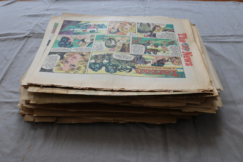 1970'S SUNDAY COLOR COMICS PAGES - HUGH LOT - 3 INCH STACK - NP 9310