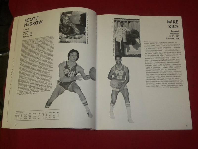 1976-1977 UNIVERSITY OF PITTSBURGH BASKETBALL YEARBOOK - J 4268