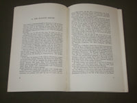 1965 THE PLANTIN MORETUS MUSEUM BY DR. L. VOET SOFTCOVER BOOK - J 2696