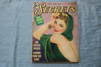 1942 APRIL SECRETS MAGAZINE - SHE SPELLED DANGER - E 9028