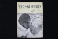 1944-1946 PROGRESSIVE EDUCATION MAGAZINE - LOT OF 11 - O 3800