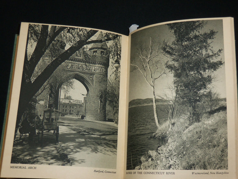 1946 EVER NEW ENGLAND BOOK WITH PHOTOGRAPHS BY SAMUEL CHAMBERLAIN - KD 6382