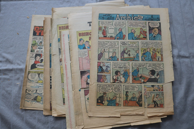 1970'S SUNDAY COLOR COMICS PAGES - HUGH LOT - 3 INCH STACK - NP 9310