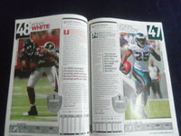 2013 BECKETT ENTERTAINMENT TOP 50 FOOTBALL PLAYERS MAGAZINE - ST 7156