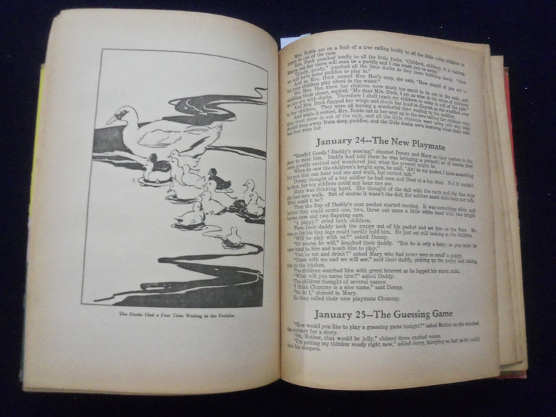 1934 MAMMOTH BOOK HARDCOVER BOOK - CHILDREN'S STORIES - KD 8357