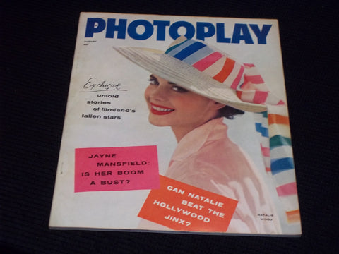 1957 AUGUST PHOTOPLAY MAGAZINE - NATALIE WOOD FRONT COVER - E 16700