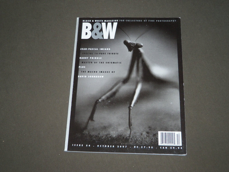 2007 OCTOBER B&W MAGAZINE - NICE COVER OF AN INSECT - SP 9999B