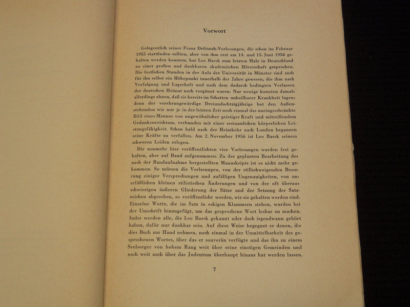 1958 VON MOSES MENDELSSOHN ZU FRANZ ROSENZWEIG BOOK BY LEO BAECK - J 9564