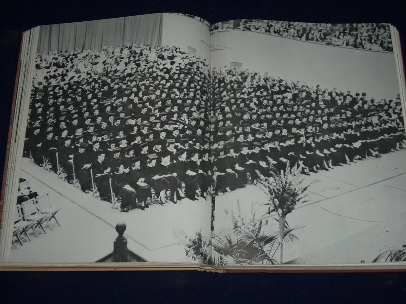1941 OREGANA UNIVERSITY OF EUGENE OREGON YEARBOOK - GREAT PHOTOS - YB 876