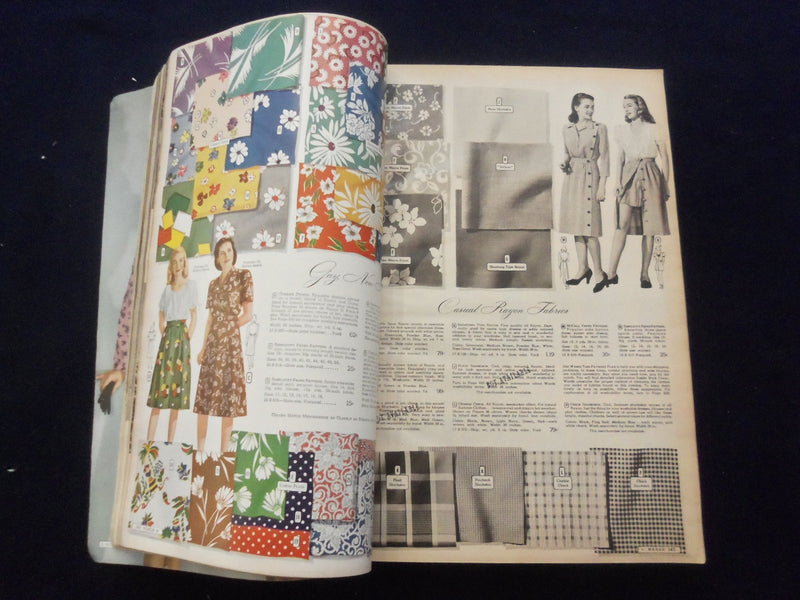 1945 SPRING AND SUMMER MONTGOMERY WARD CATALOG - CHICAGO, IL EDITION - R 94Q