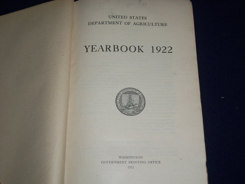 1922 UNITED STATES DEPT OF AGRICULTURE YEARBOOK - MAPS + INFO + PHOTOS - KD 2144