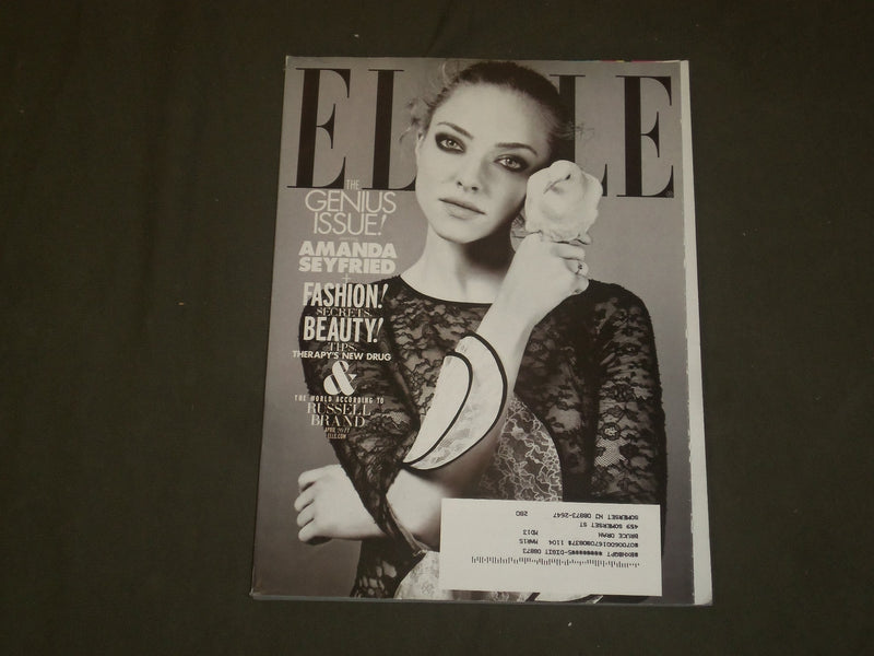2011 APRIL ELLE MAGAZINE - AMAND SEYFRIED COVER - B 1870