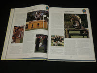 1995-1996 L'ANNEE HIPPIQUE HARDCOVER BOOK - GREAT PHOTOS - HORSES - R 714C
