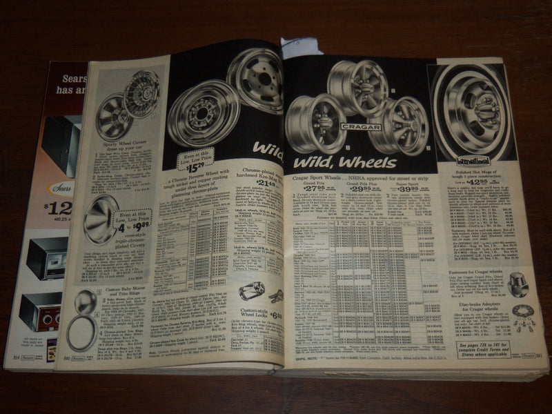 1970 FALL AND WINTER SEARS, ROEBUCK AND CO. CATALOG - GREAT FASHION - R 98B