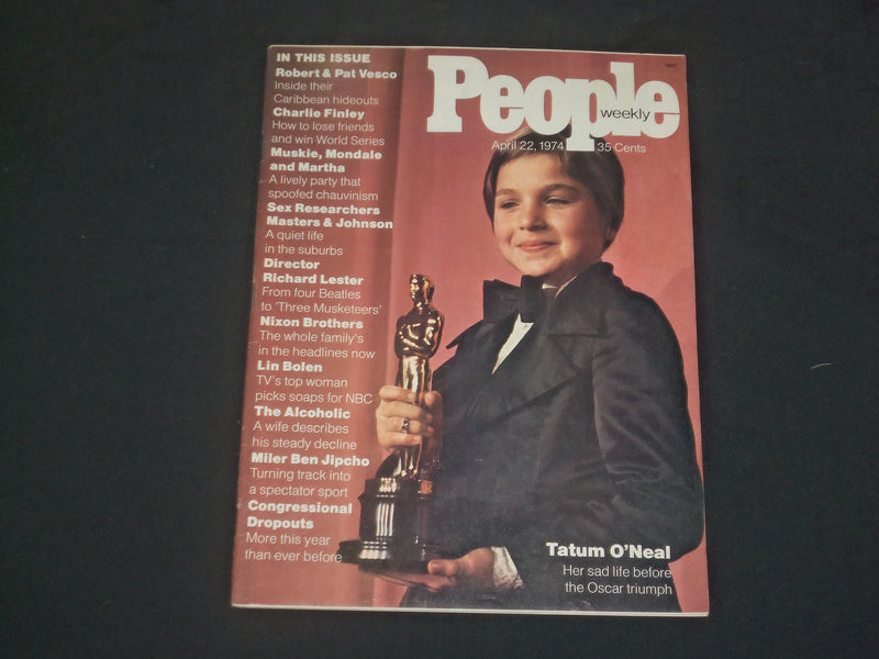 1974 APRIL 22 PEOPLE MAGAZINE - VOL 1, NO 8 - TATUM O'NEAL - B 4694