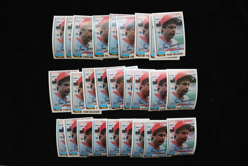 TOM SEAVER 1982 TOPPS BASEBALL CARDS - CARD #30 - NM-MT - LOT OF 27 - #181
