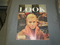 1957 SEPTEMBER 3 LOOK MAGAZINE - THE UNUSUAL BEAUTY - LK 3