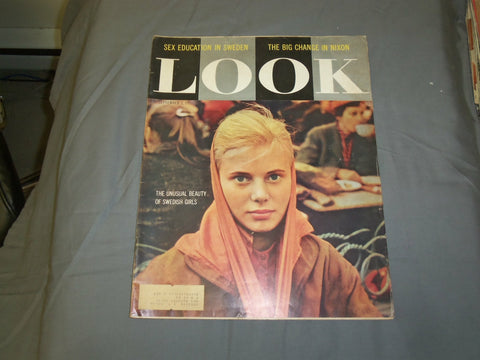 1957 SEPTEMBER 3 LOOK MAGAZINE - THE UNUSUAL BEAUTY - LK 3