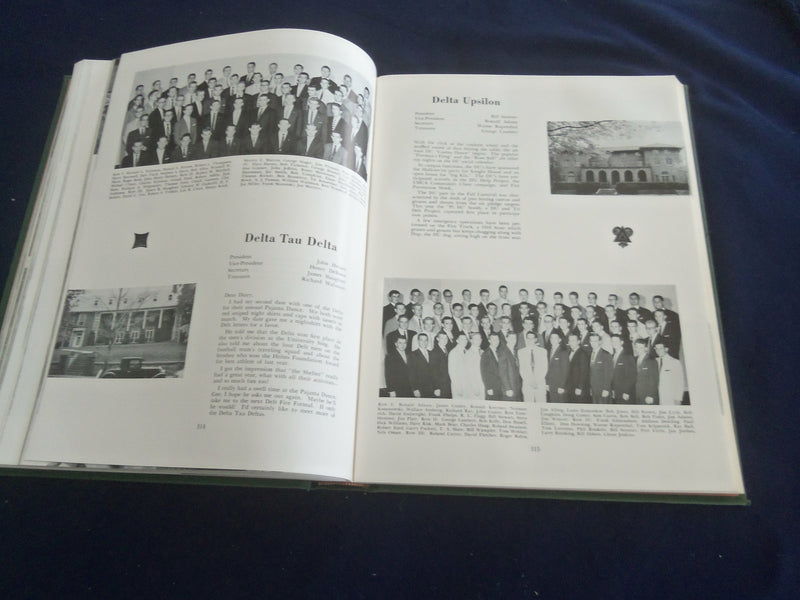 1955 ARBUTUS INDIANA UNIVERSITY YEARBOOK - BLOOMINGTON, INDIANA - YB 2633