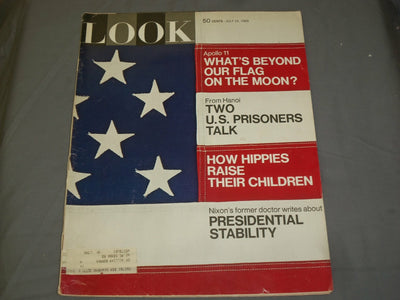 1969 JULY 15 LOOK MAGAZINE-APOLLO 11: WHAT'S BEYOND OUR FLAG ON THE MOON?- LK 41