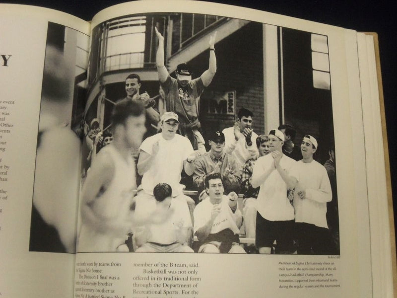 1995 ARBUTUS INDIANA UNIVERSITY 175 YEARS YEARBOOK - GREAT PHOTOS - YB 2