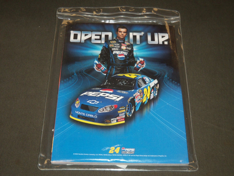 2005 DAYTONA 500 RACING PROGRAM W/ OFFICIAL HOLDER - GREAT PHOTOS - II 3126