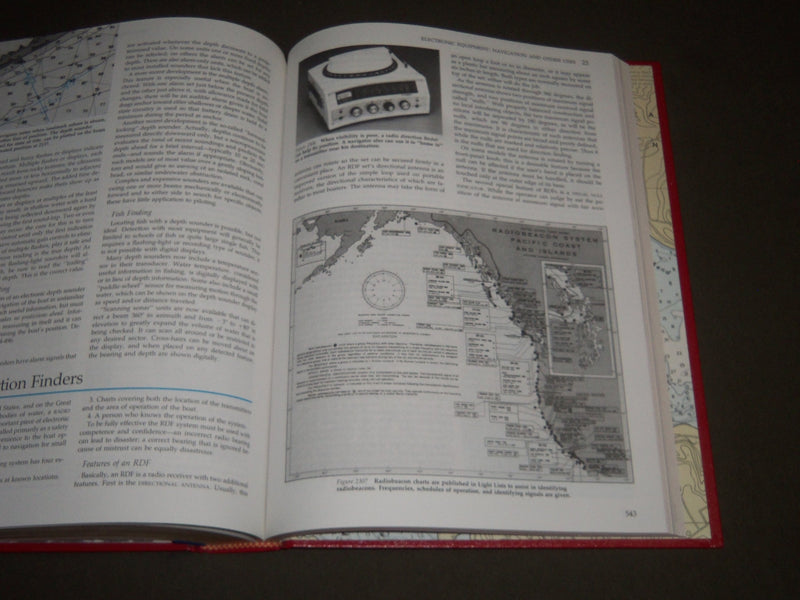 1989 PILOTING CHAPMAN 59TH EDITION BOOK W/ SLIPCASE - I 1228