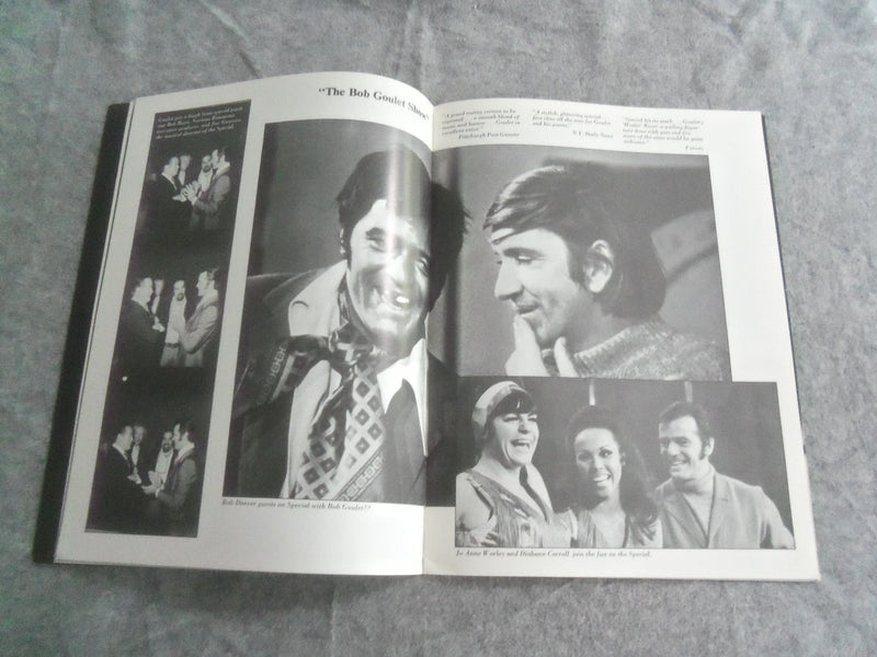 ROBERT GOULET BROCHURE - STAGE - TV - MOVIES - FOLD-OUT POSTER INCLUDED - J 7692