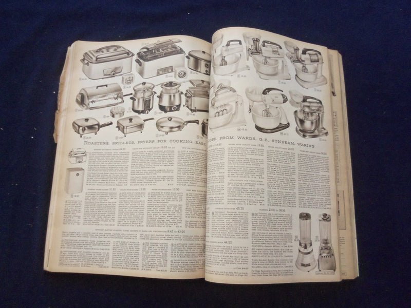 1955 SPRING AND SUMMER MONTGOMERY WARD CATALOG - ST. PAUL, MN EDITION - R 94Y