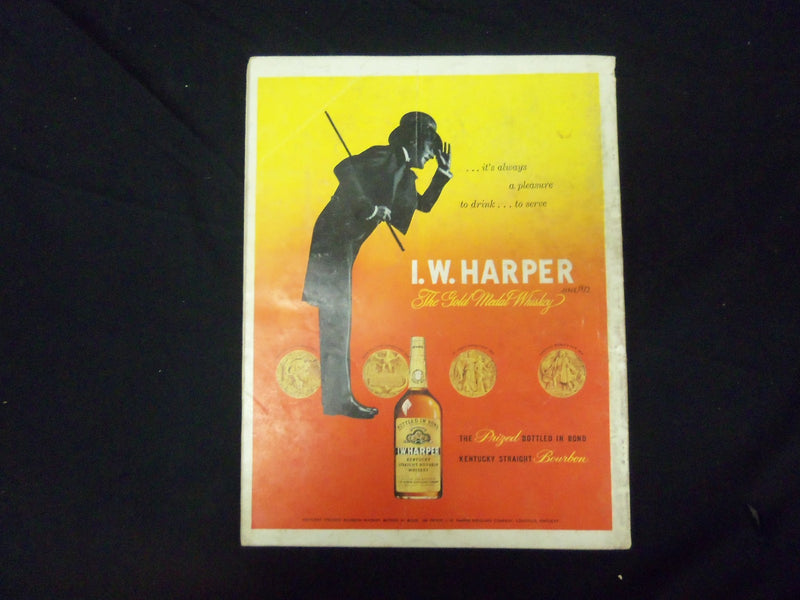 1952 OCTOBER ESQUIRE MAGAZINE - GREAT COVER, PHOTOS AND ADS - ST 2699